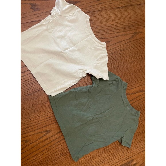 Old Navy Bear Shirts with Scenic View- Size 12-18m - Picture 6 of 6